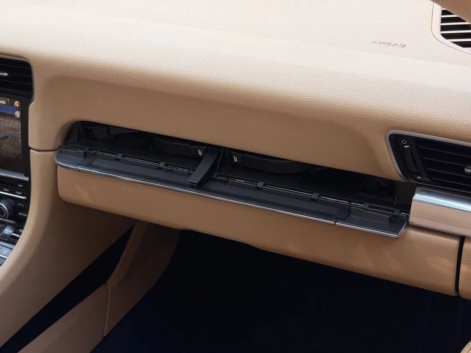 2014 Porsche 991 Carrera - Image 26 of 31