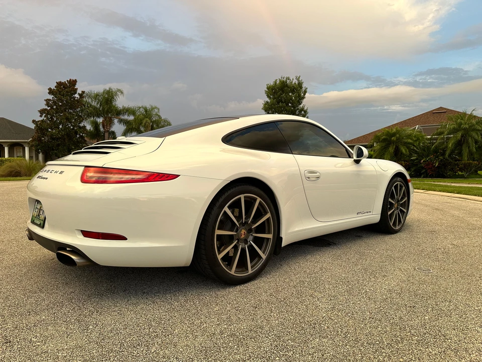 2014 Porsche 991 Carrera - Image 15 of 31