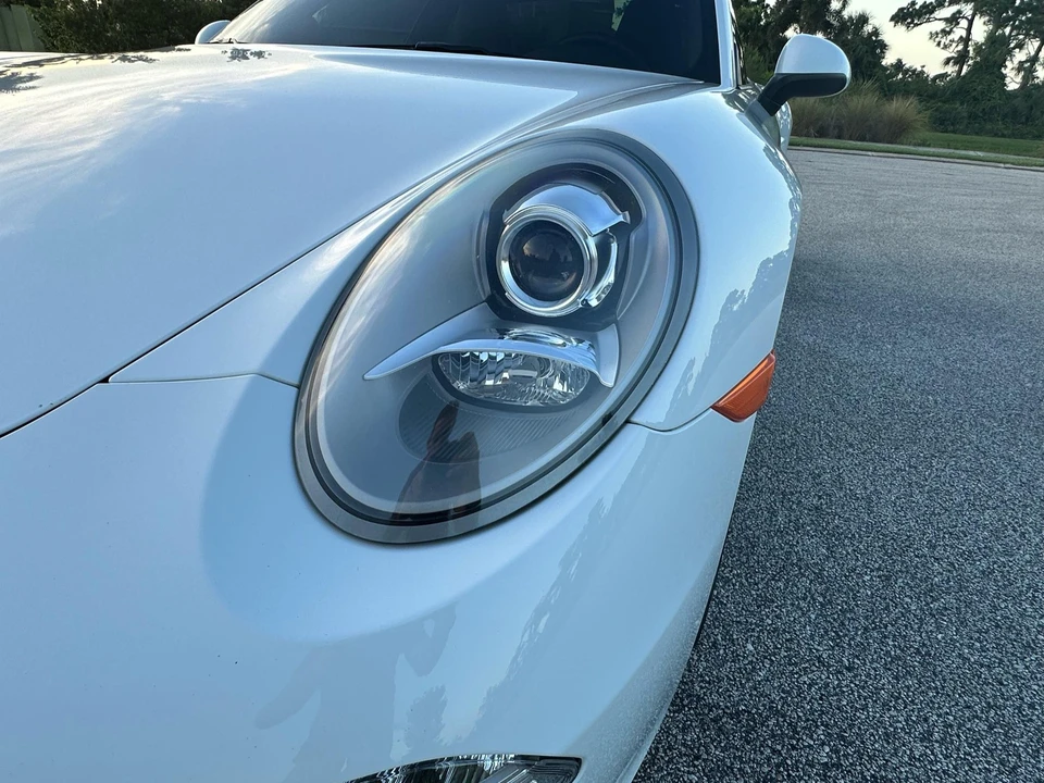 2014 Porsche 991 Carrera - Image 24 of 31
