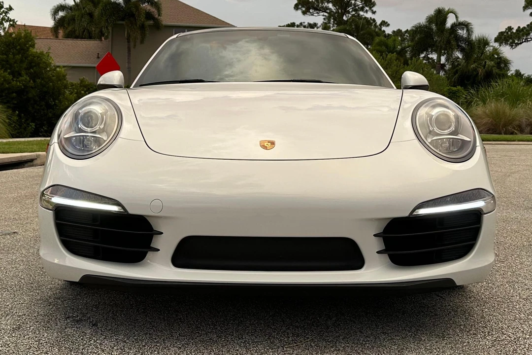 2014 Porsche 991 Carrera - Image 2 of 31