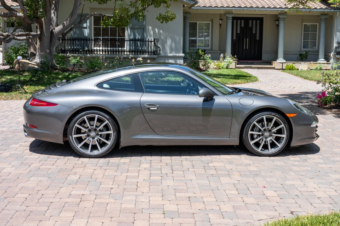 2014 Porsche 991 Carrera - Image 8 of 31