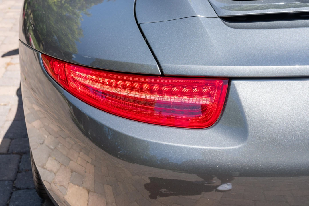 2014 Porsche 991 Carrera - Image 16 of 31