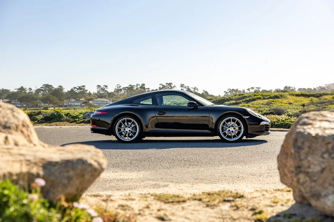 2014 Porsche 991 Carrera - Image 26 of 31