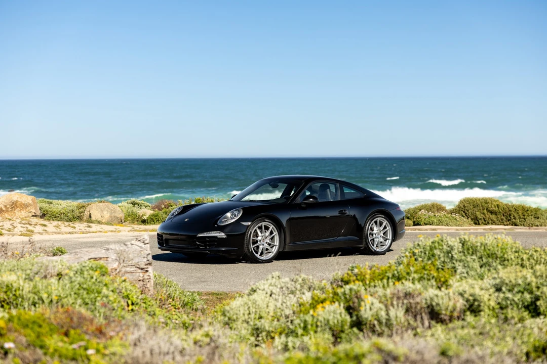 2014 Porsche 991 Carrera - Image 2 of 31
