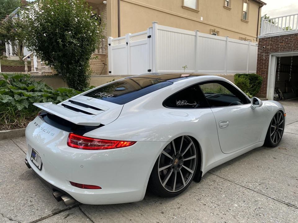 2014 Porsche 991 Carrera - Image 26 of 31