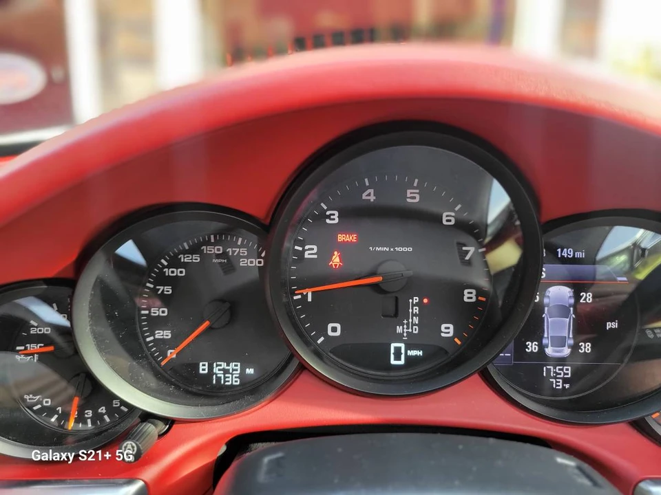 2014 Porsche 991 Carrera - Image 21 of 24