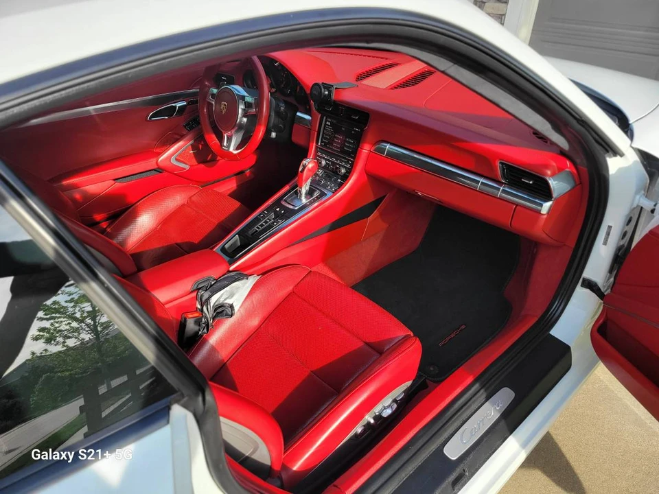 2014 Porsche 991 Carrera - Image 8 of 24