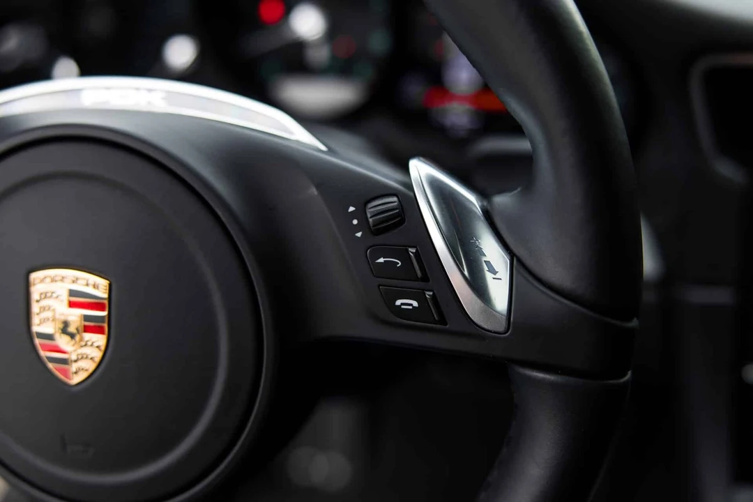 2014 Porsche - Image 14 of 24