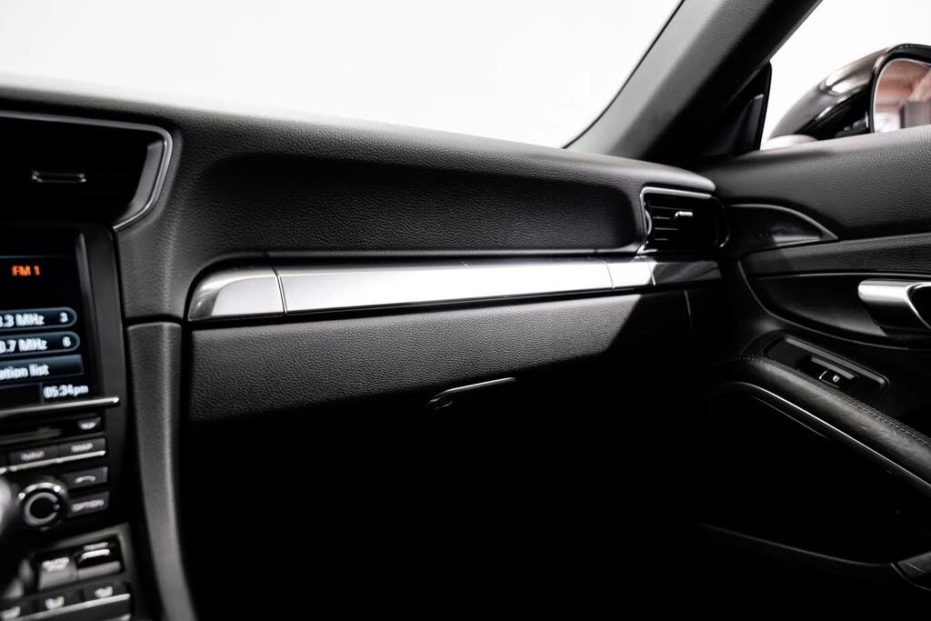 2014 Porsche 991 Carrera S - Image 15 of 31