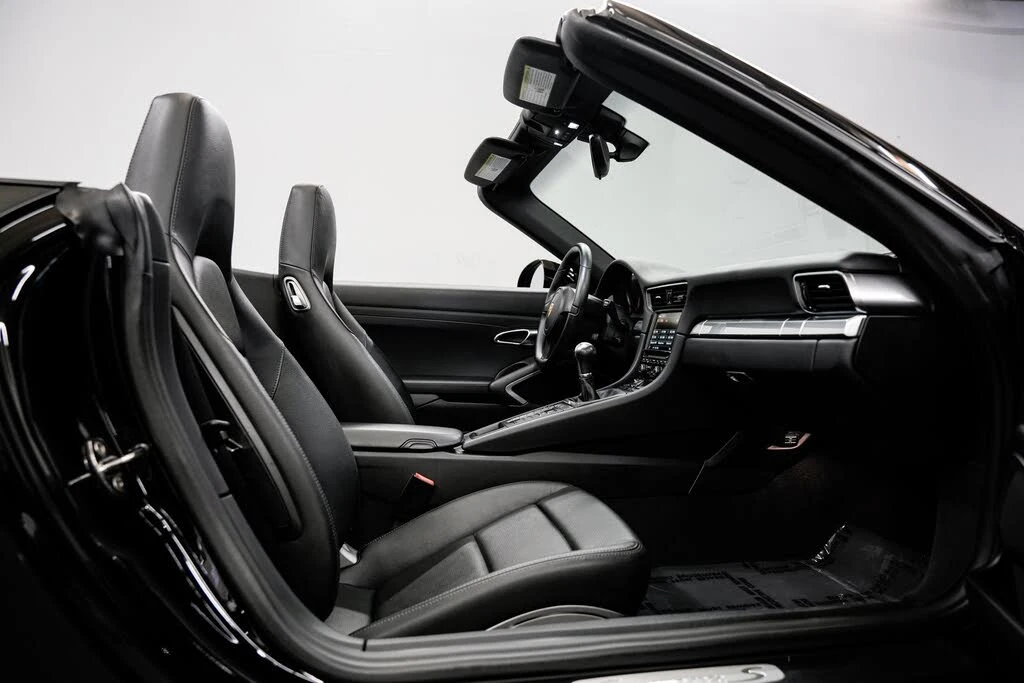 2014 Porsche 991 Carrera S - Image 25 of 31