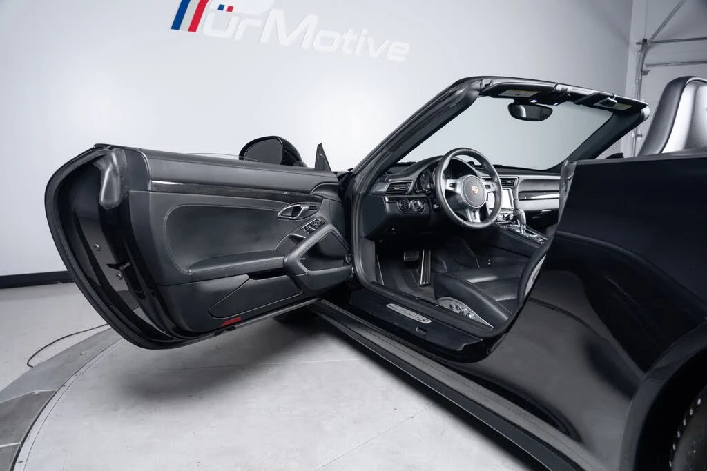2014 Porsche 991 Carrera S - Image 29 of 31