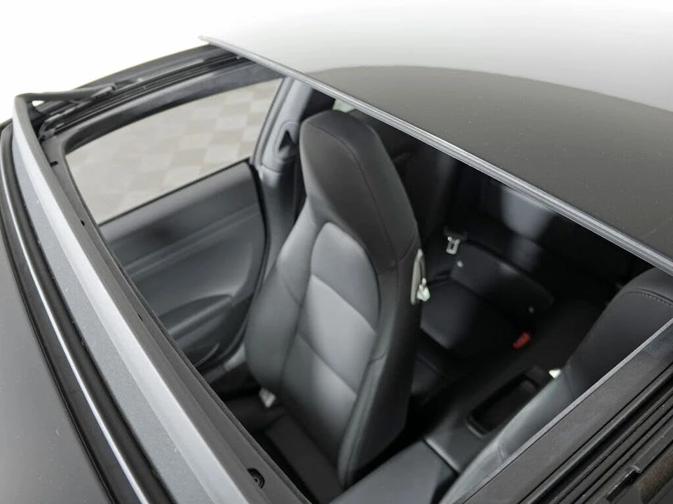 2014 Porsche 991 Carrera S - Image 23 of 31