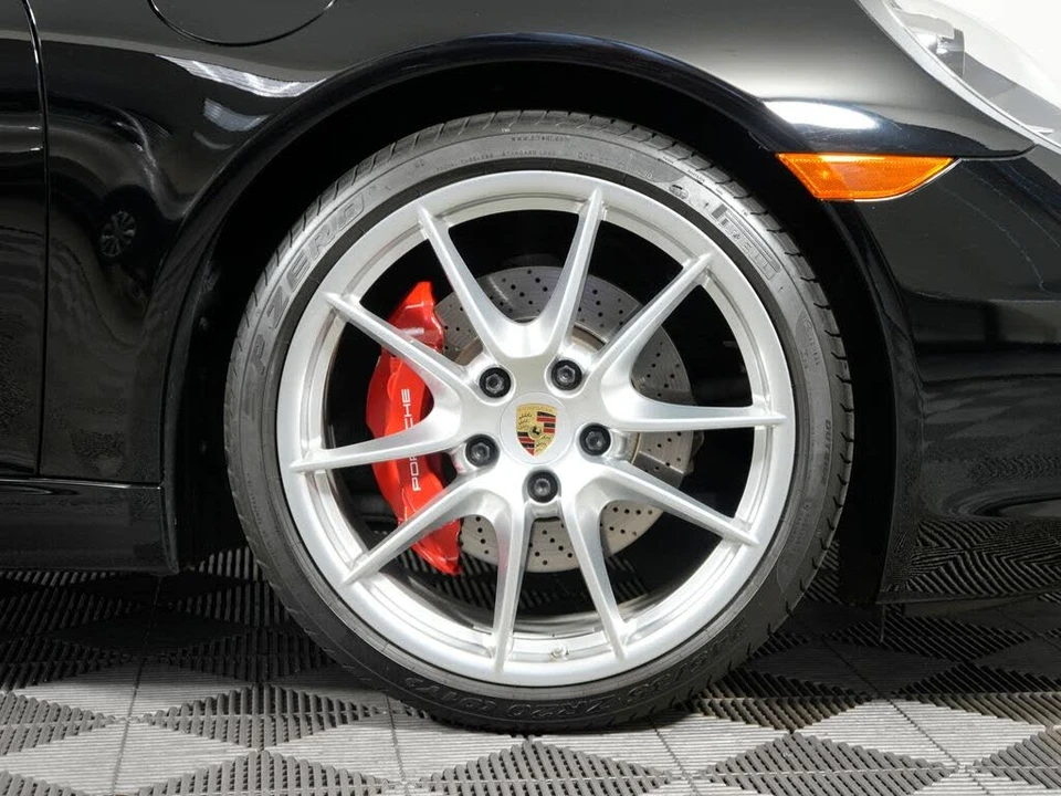 2014 Porsche 991 Carrera S - Image 17 of 31