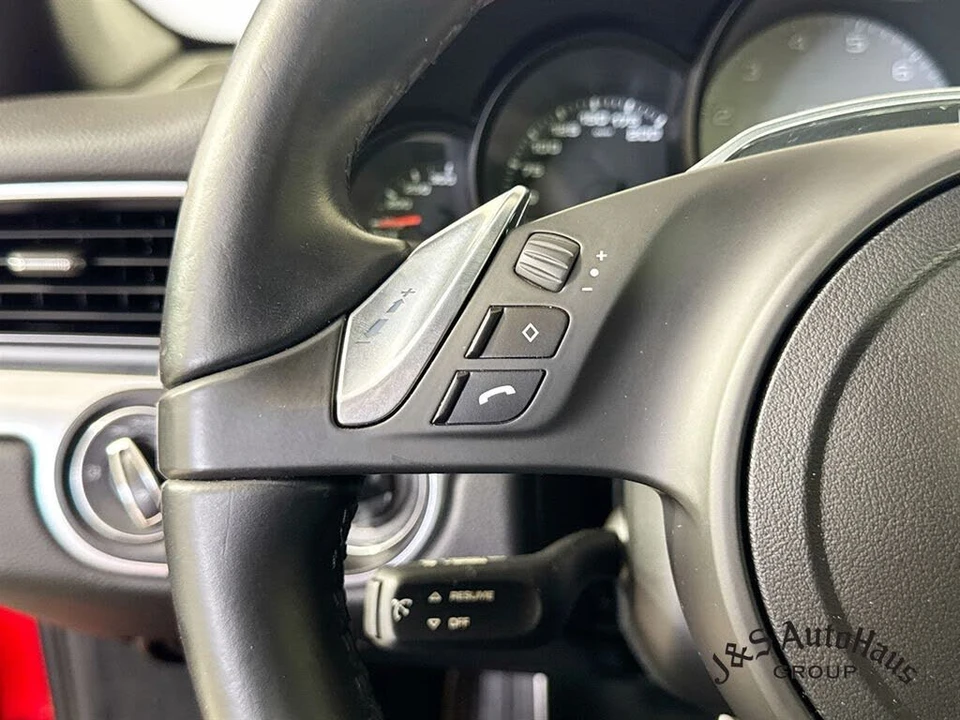 2014 Porsche 991 Carrera S - Image 13 of 31