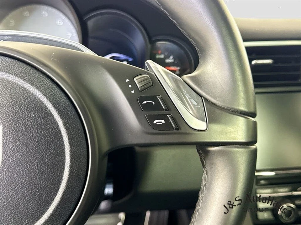 2014 Porsche 991 Carrera S - Image 14 of 31