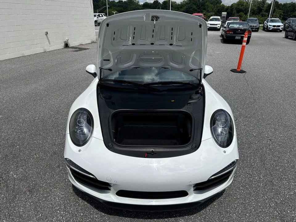 2014 Porsche 991 Carrera S - Image 12 of 31