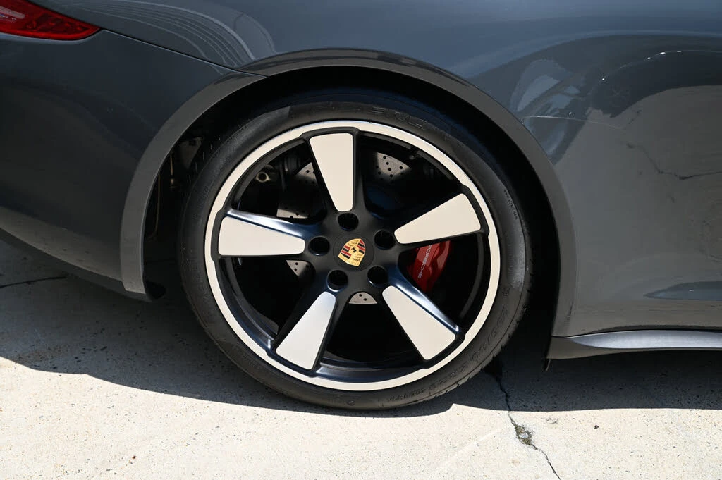 2014 Porsche 991 Carrera S - Image 11 of 31