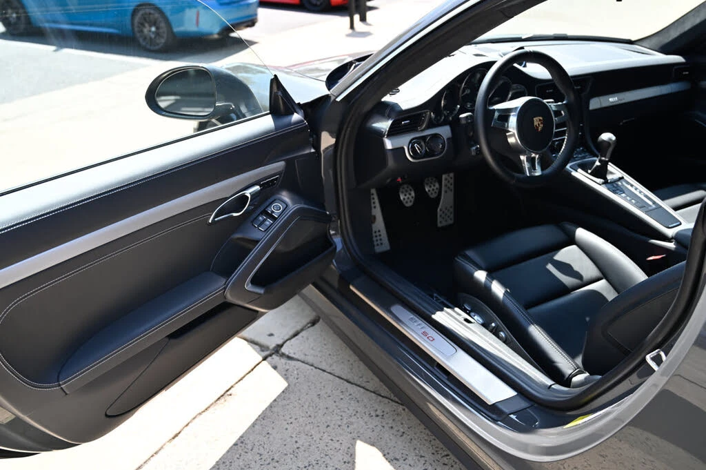 2014 Porsche 991 Carrera S - Image 15 of 31