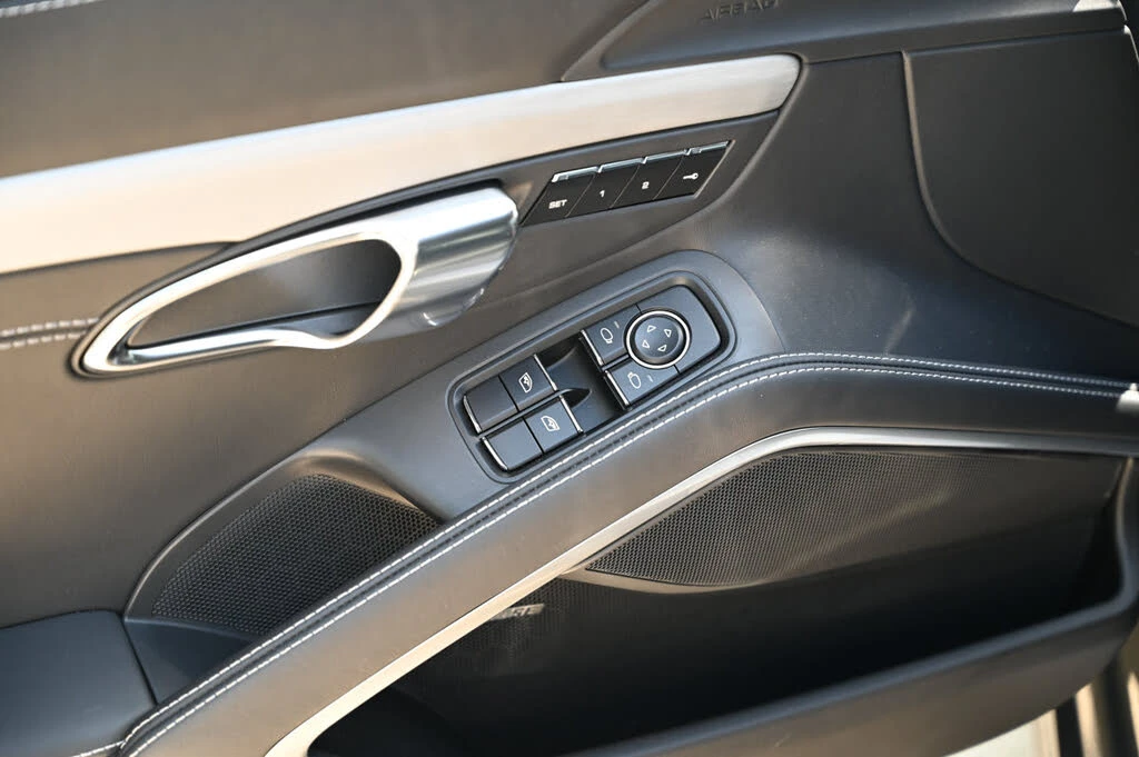 2014 Porsche 991 Carrera S - Image 24 of 31