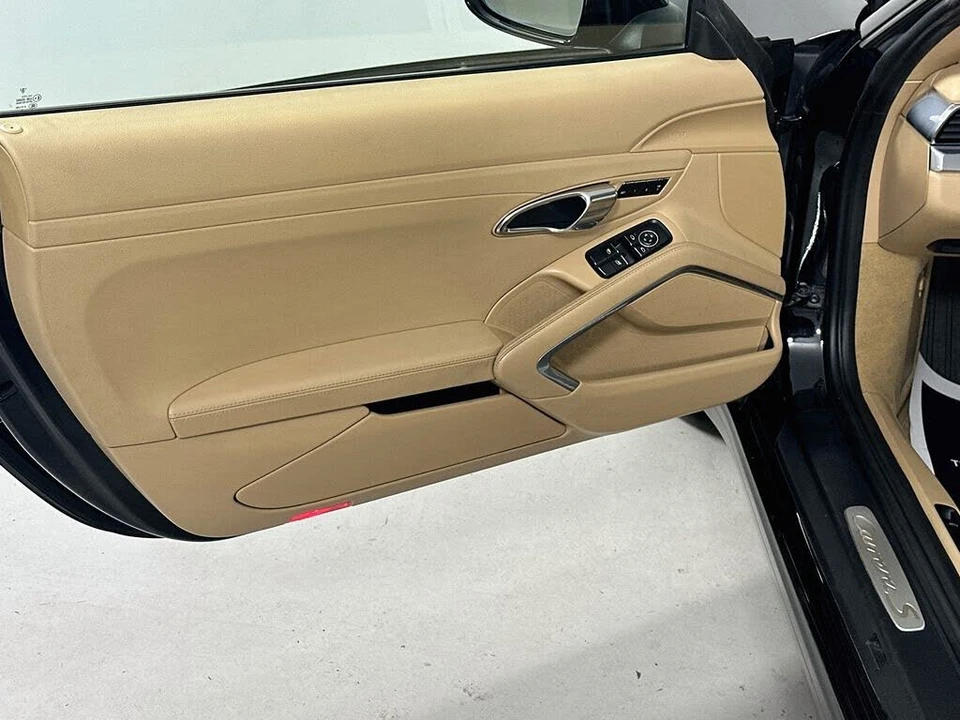 2014 Porsche 991 Carrera S - Image 13 of 17