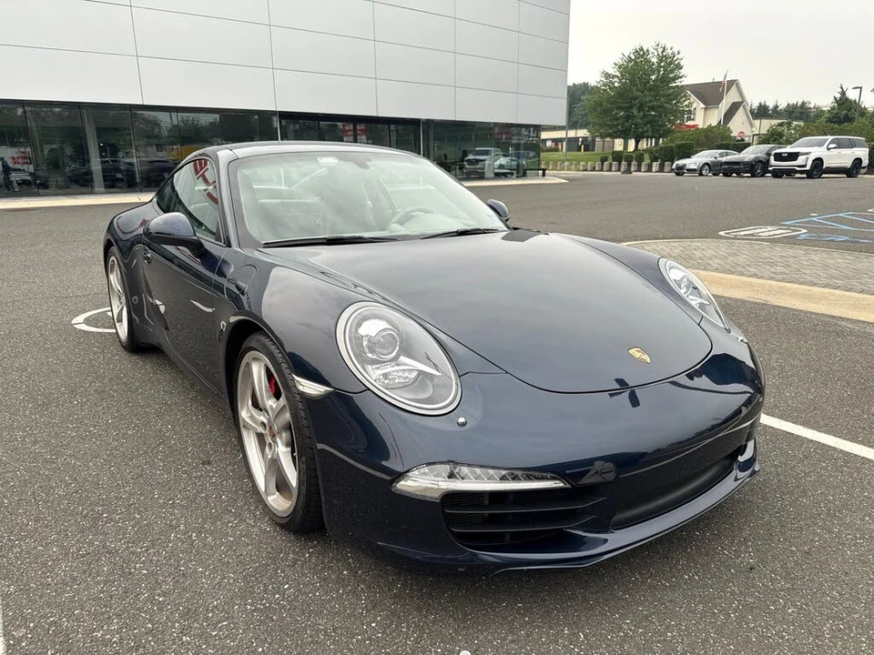 2014 Porsche 991 Carrera S - Image 2 of 3