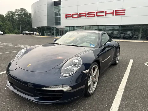 2014 Porsche 911 Carrera S Coupe RWD