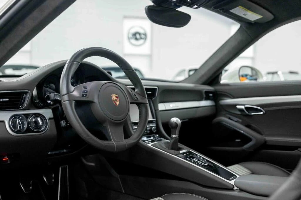 2014 Porsche 991 Carrera S - Image 2 of 31