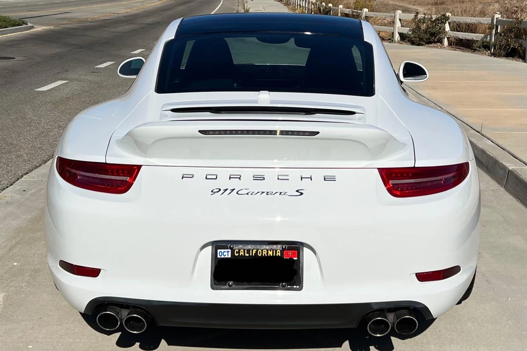 2014 Porsche 991 Carrera S - Image 5 of 31