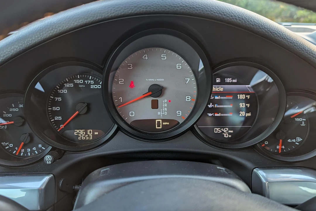 2014 Porsche 991 Carrera S - Image 25 of 31