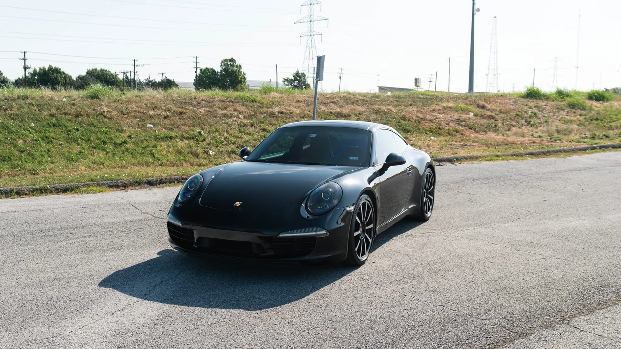 2014 Porsche 991 Carrera S - Image 2 of 31
