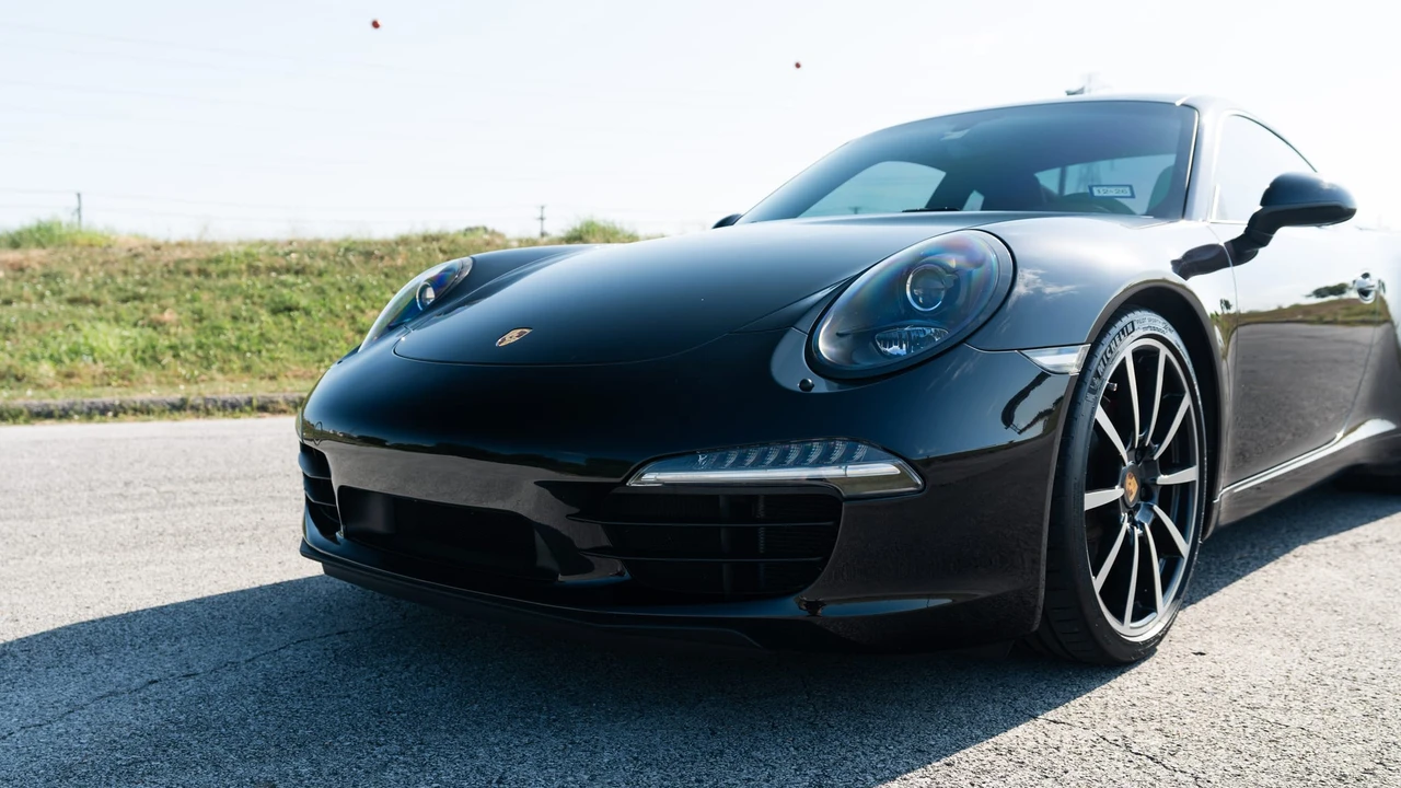 2014 Porsche 991 Carrera S - Image 17 of 31