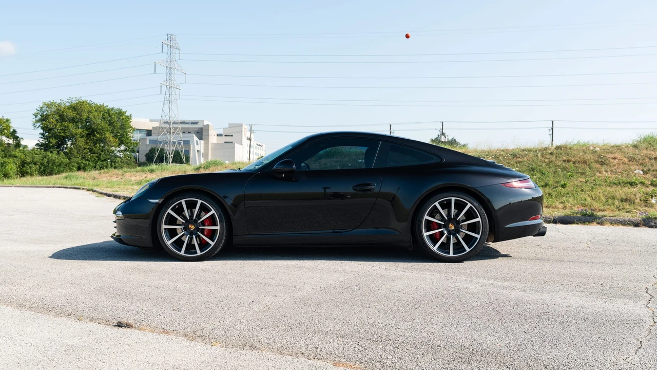 2014 Porsche 991 Carrera S - Image 8 of 31