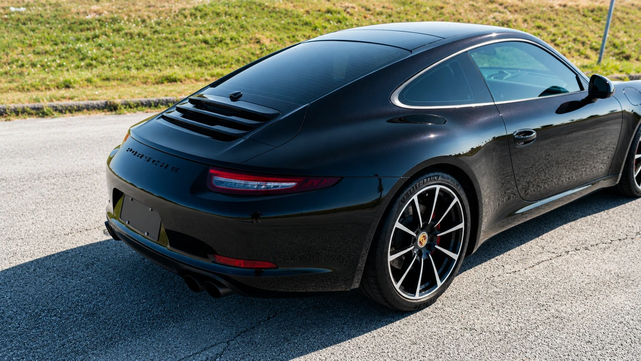 2014 Porsche 991 Carrera S - Image 11 of 31