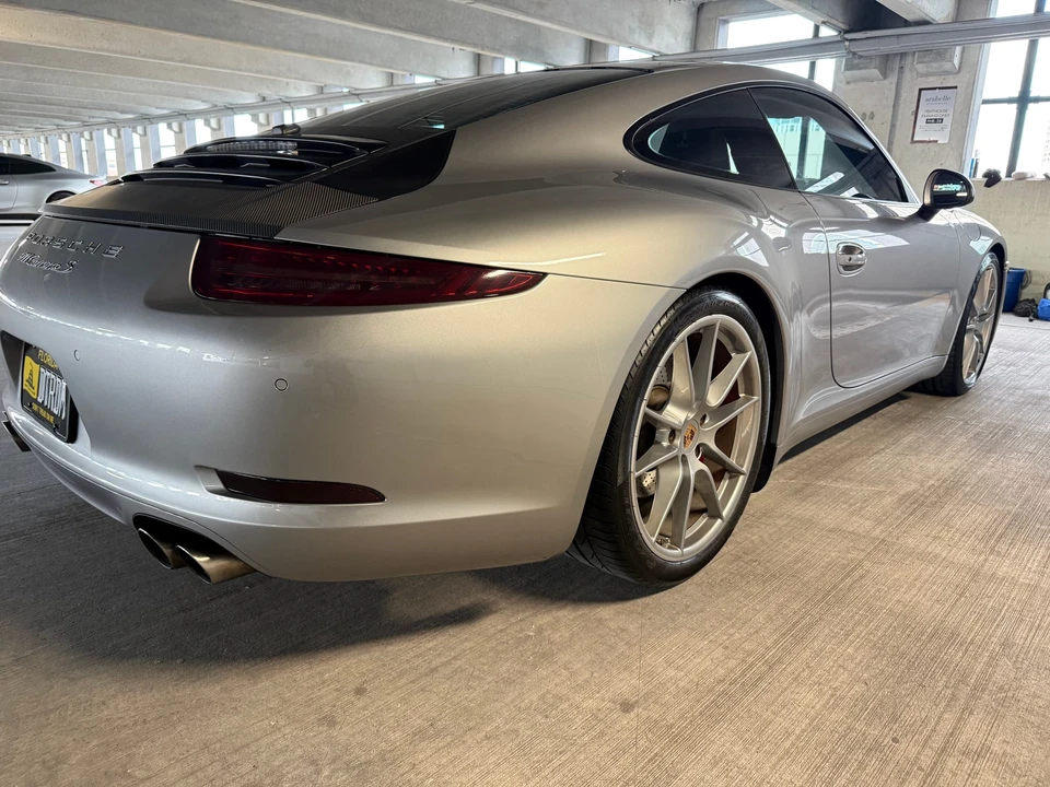 2014 Porsche 991 Carrera S - Image 23 of 31