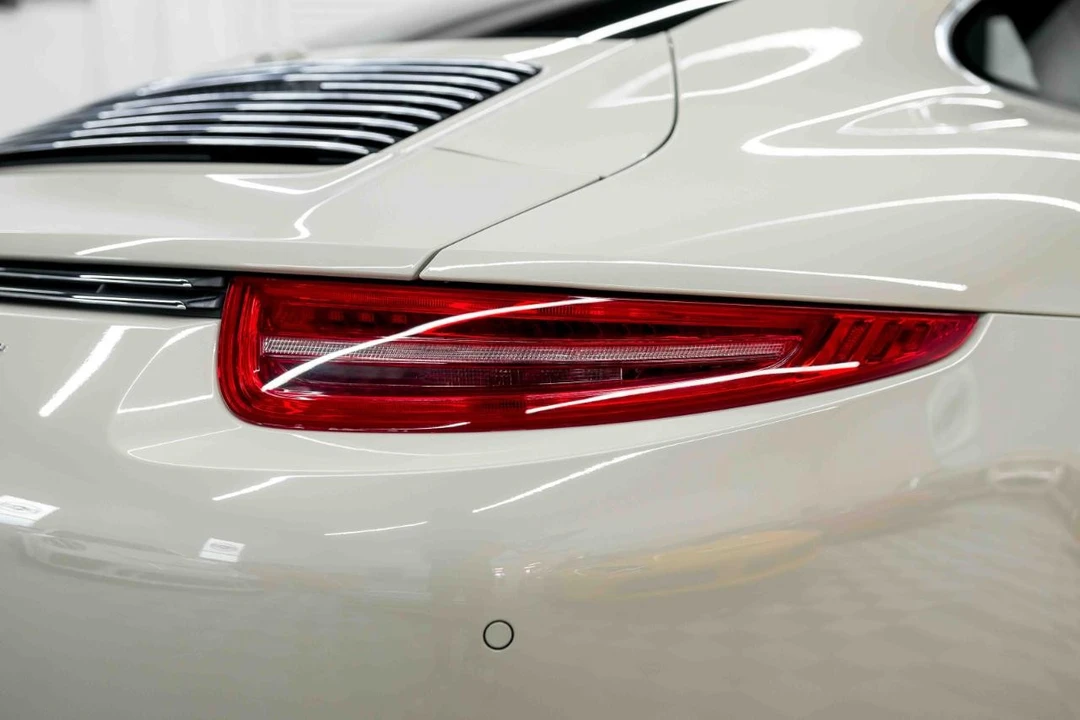 2014 Porsche 991 Carrera S - Image 25 of 31