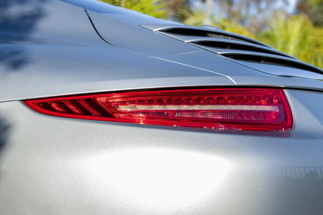2014 Porsche 991 Carrera S - Image 17 of 31