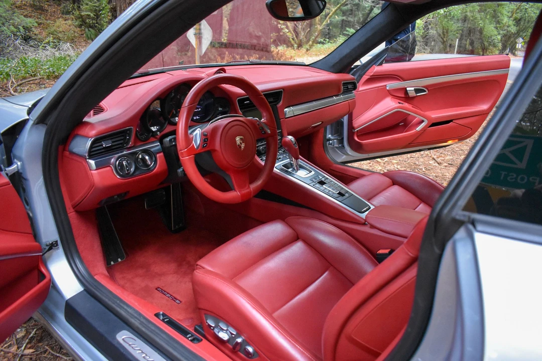 2014 Porsche 991 Carrera S - Image 15 of 31