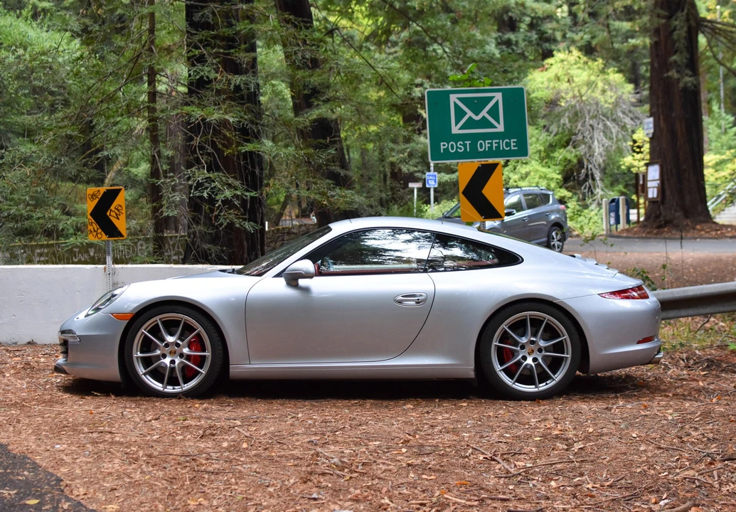 2014 Porsche 991 Carrera S - Image 25 of 31