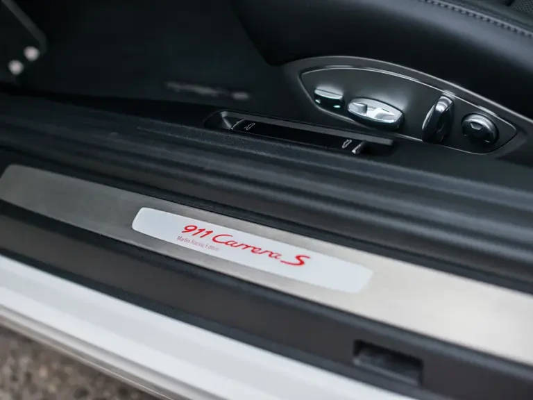 2014 Porsche 991 Carrera S - Image 19 of 31