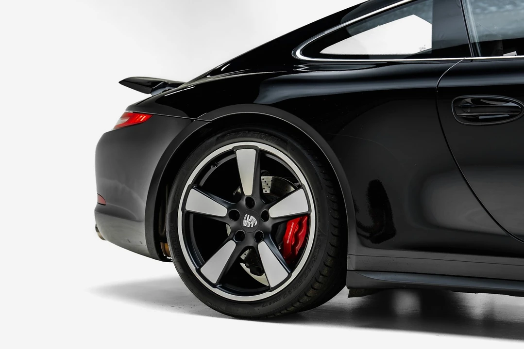 2014 Porsche 991 Carrera S - Image 17 of 31