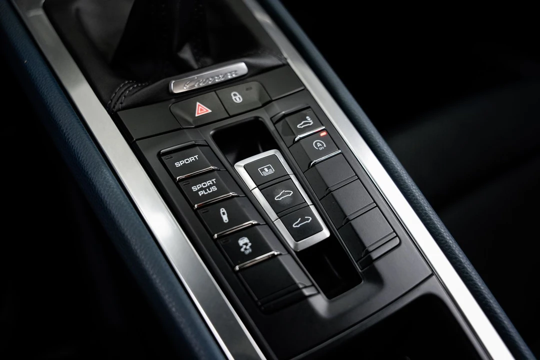 2014 Porsche 991 Carrera S - Image 15 of 31