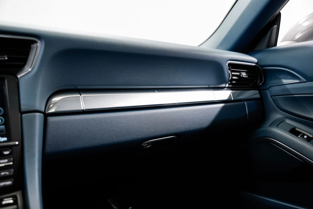 2014 Porsche 991 Carrera S - Image 16 of 31