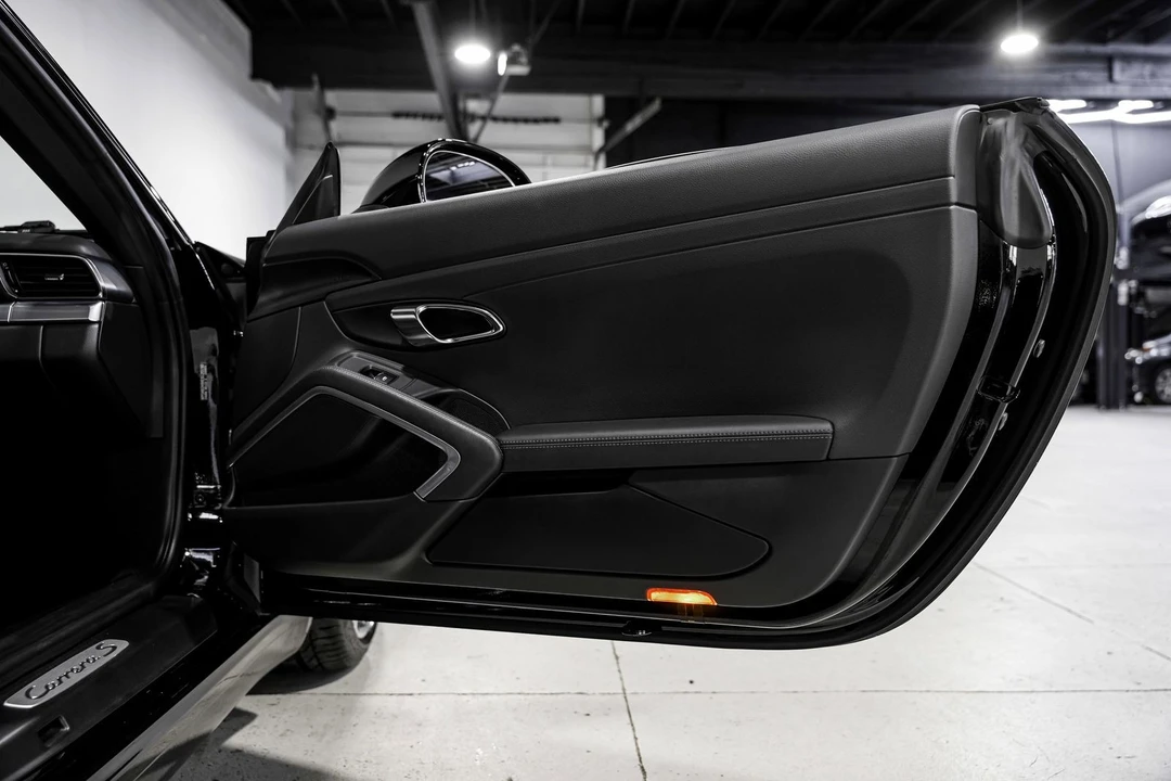 2014 Porsche 991 Carrera S - Image 25 of 31