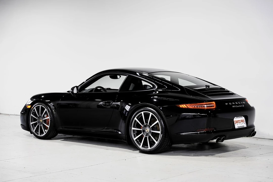 2014 Porsche 991 Carrera S - Image 8 of 31