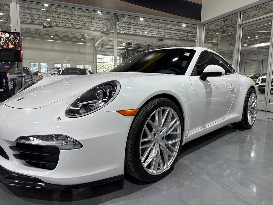 2014 Porsche 991 Carrera - Image 20 of 21