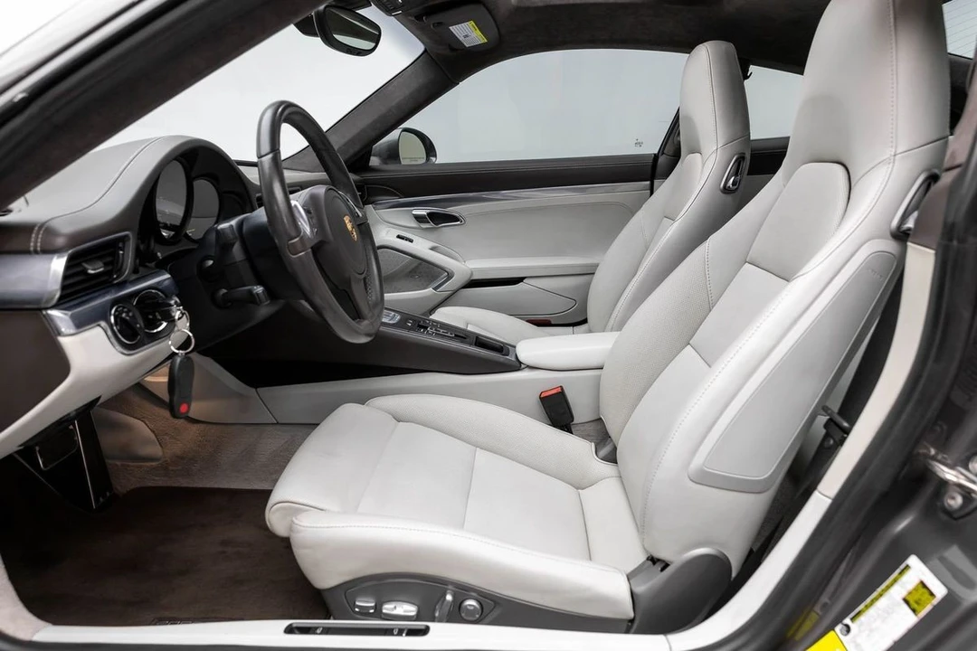 2014 Porsche 991 Carrera - Image 12 of 21
