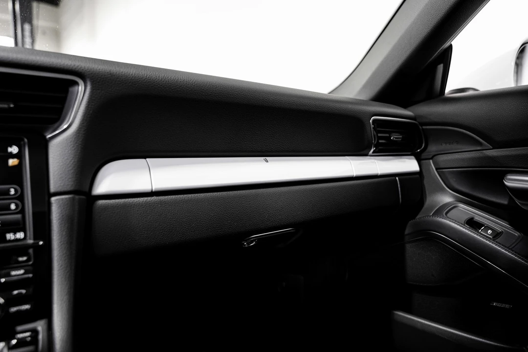 2014 Porsche 991 Carrera - Image 17 of 21