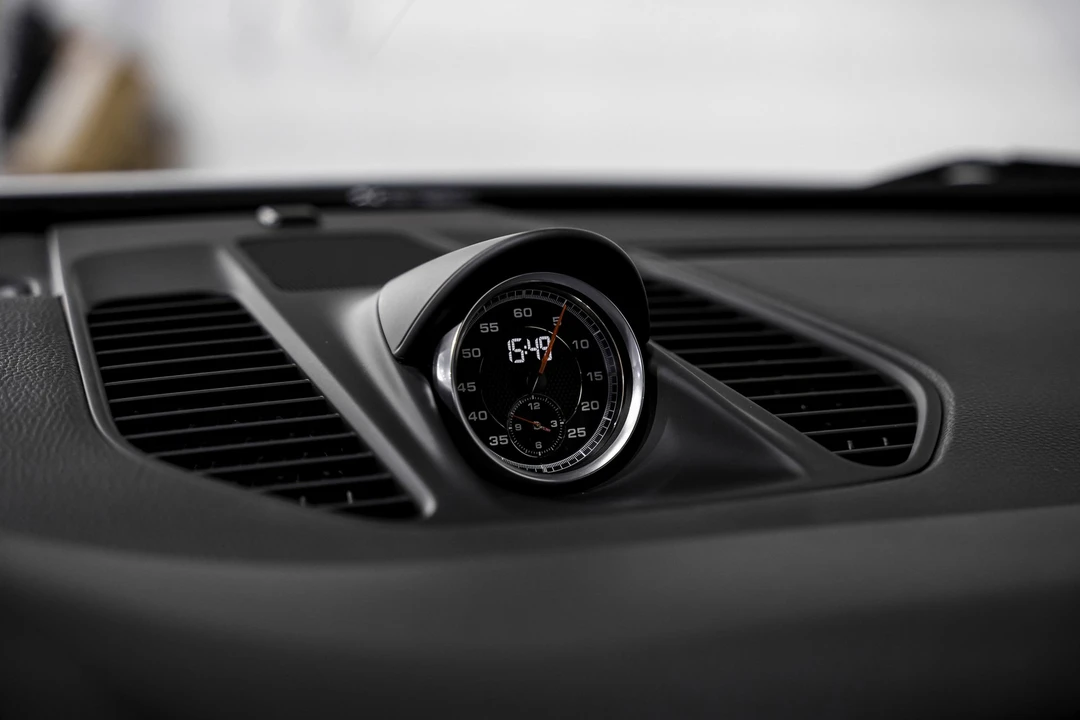 2014 Porsche 991 Carrera - Image 12 of 21