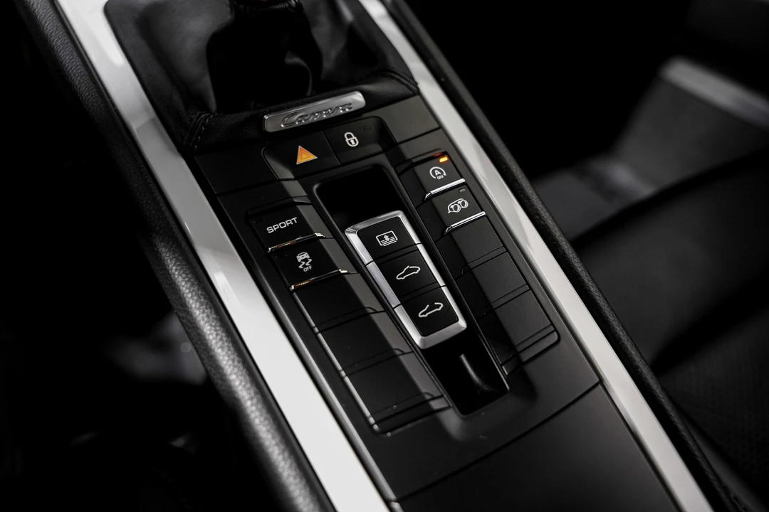 2014 Porsche 991 Carrera - Image 15 of 21