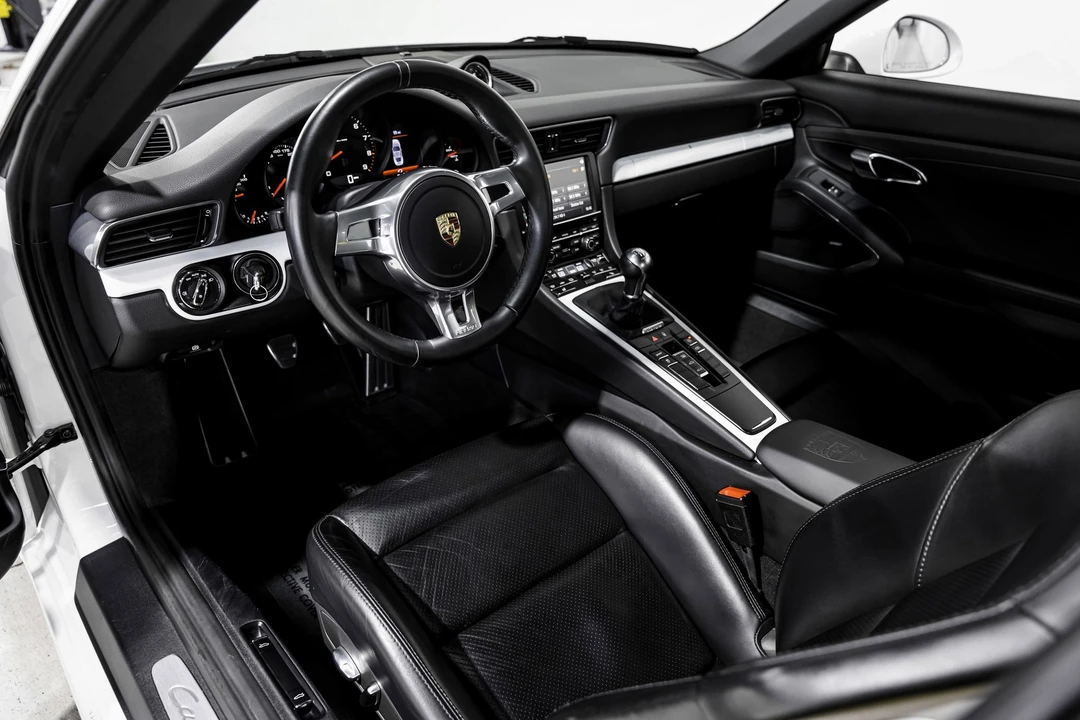 2014 Porsche 991 Carrera - Image 9 of 12